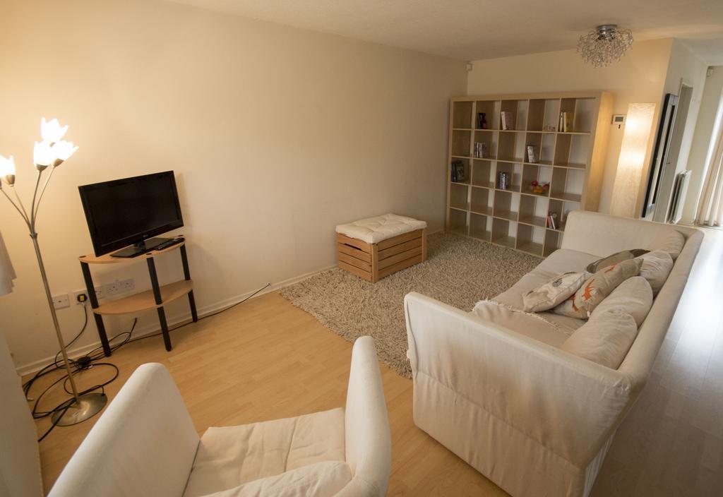 32 Pentland Close Chester Eksteriør billede